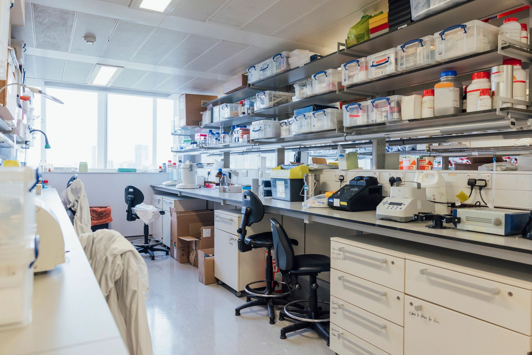 Laboratory environment representing responsive medical product support